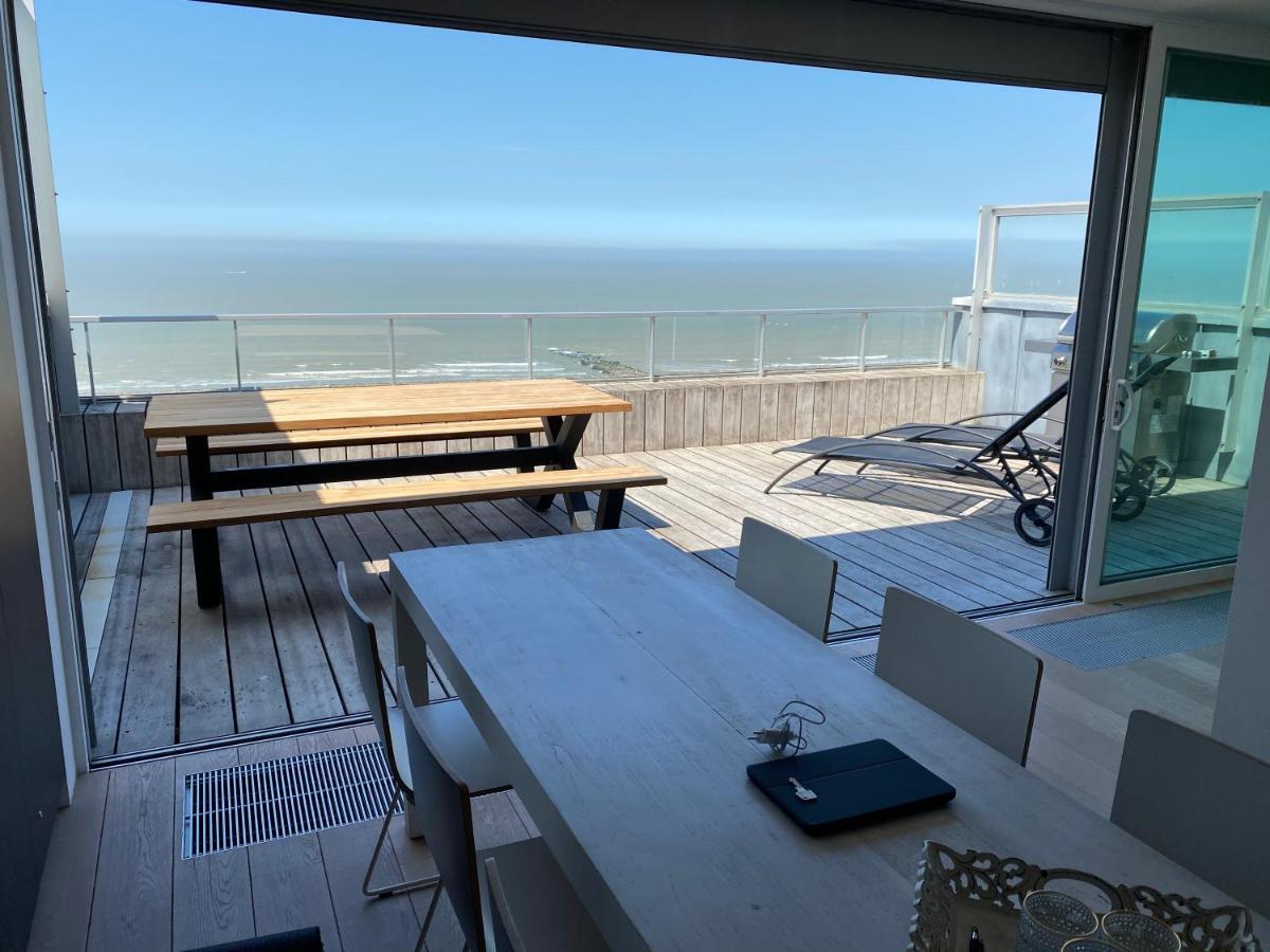Penthouse Sea-Loft Blankenberge, Uniek Zeezicht, Luxeloft Met 40M2 Terras! Exterior foto