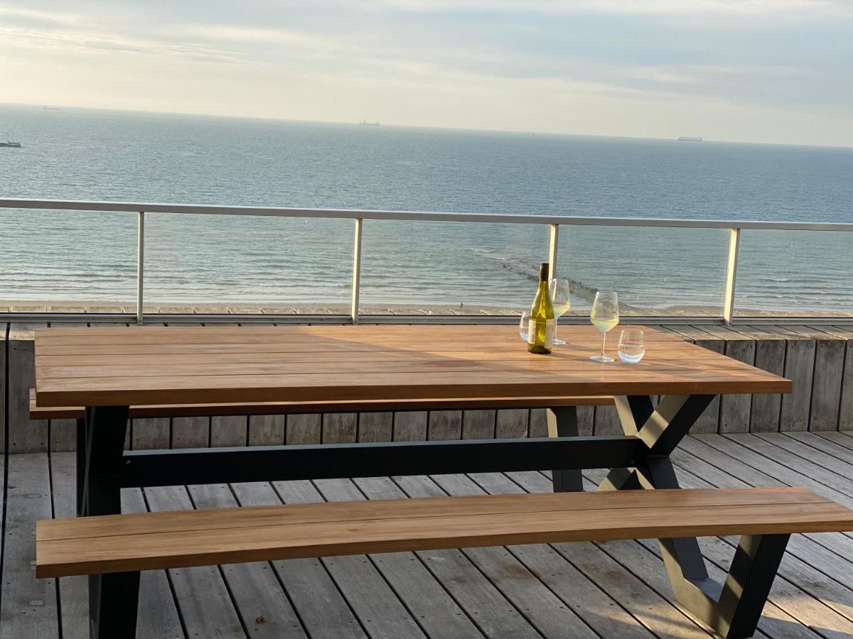 Penthouse Sea-Loft Blankenberge, Uniek Zeezicht, Luxeloft Met 40M2 Terras! Exterior foto