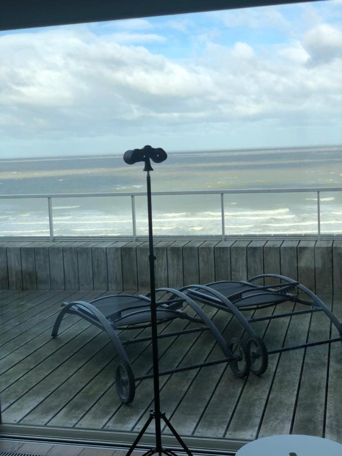 Penthouse Sea-Loft Blankenberge, Uniek Zeezicht, Luxeloft Met 40M2 Terras! Exterior foto